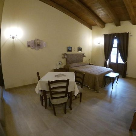 Agriturismo Locanda Dei Cacciatori Dogliani Luaran gambar