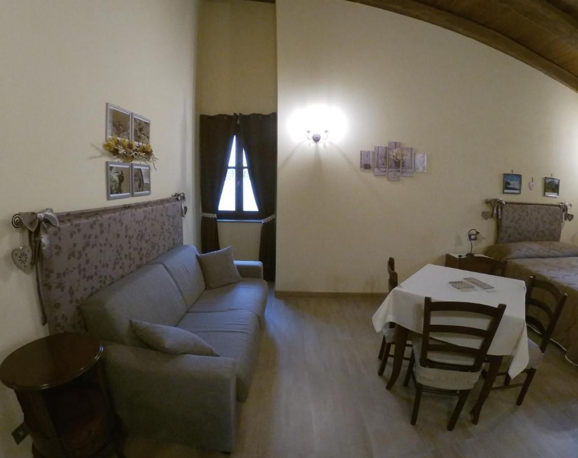 Agriturismo Locanda Dei Cacciatori Dogliani Luaran gambar