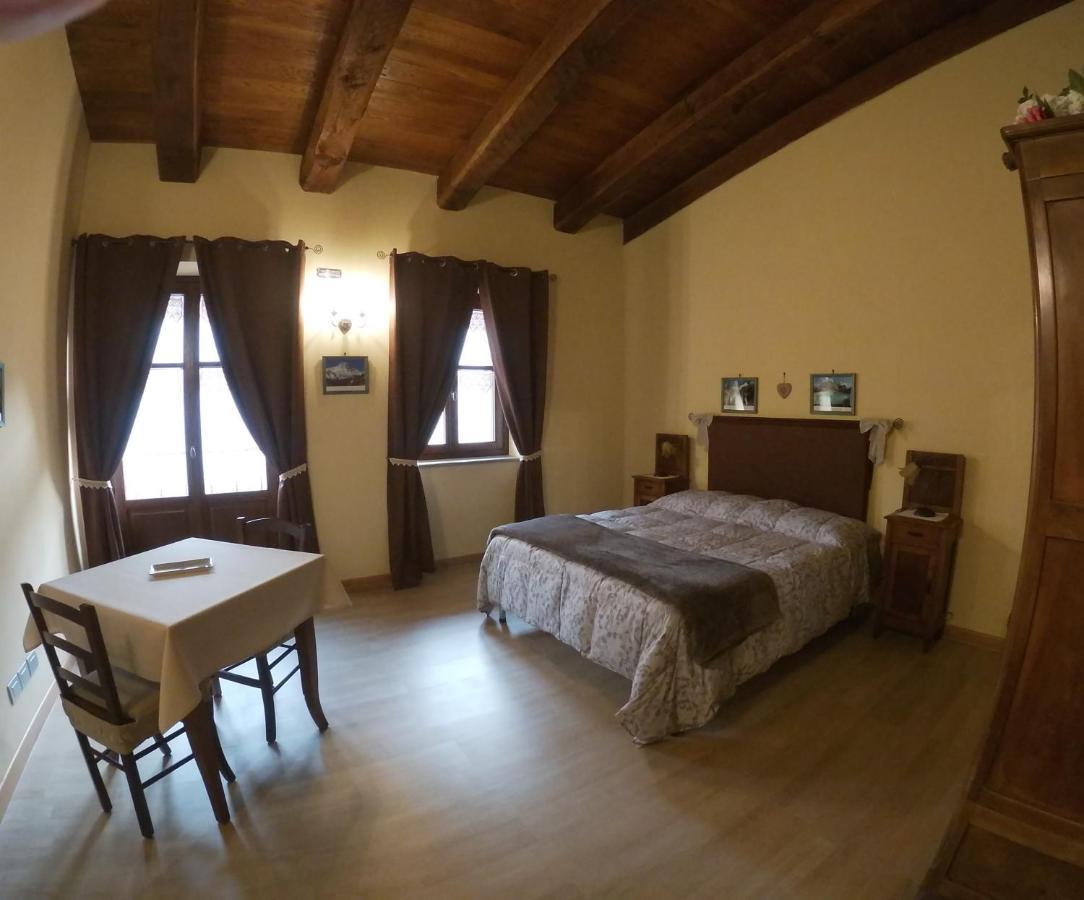 Agriturismo Locanda Dei Cacciatori Dogliani Luaran gambar