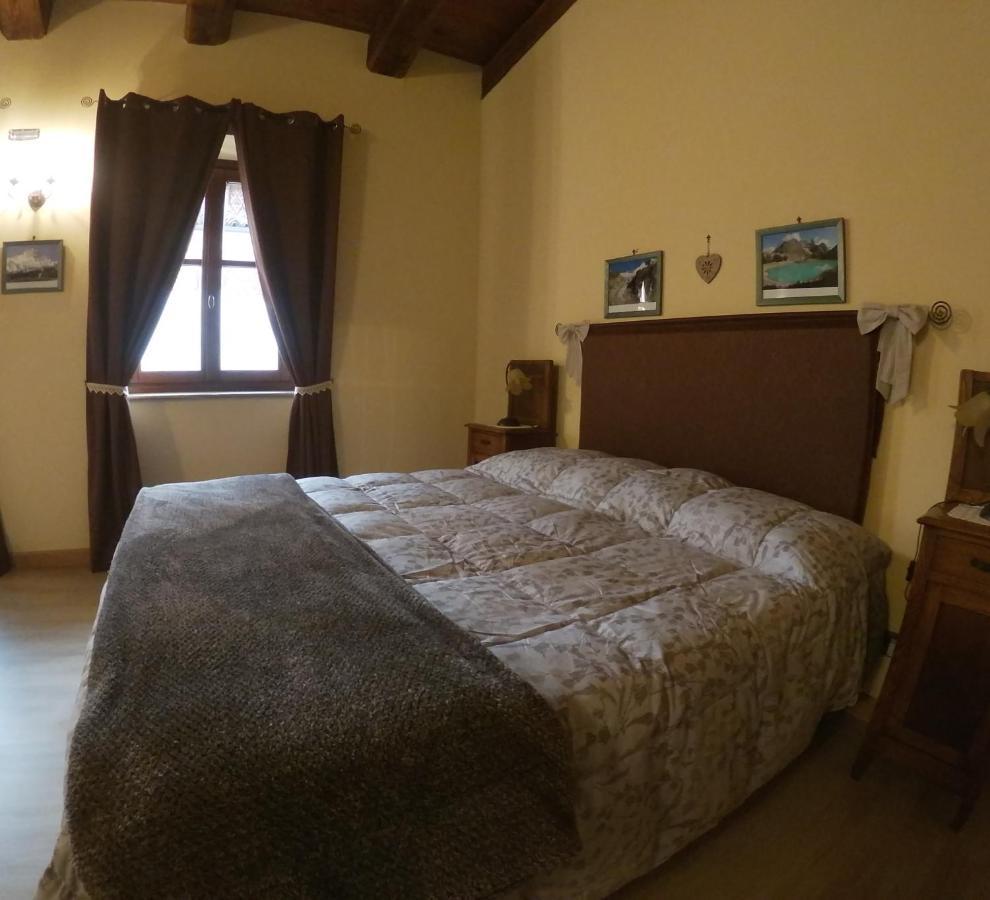 Agriturismo Locanda Dei Cacciatori Dogliani Luaran gambar