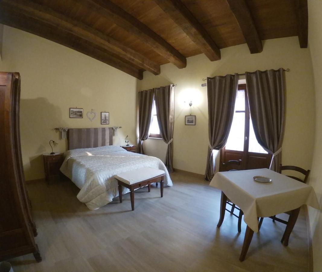 Agriturismo Locanda Dei Cacciatori Dogliani Luaran gambar