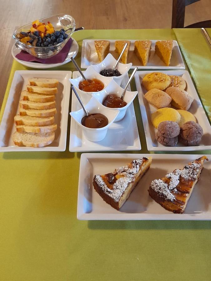 Agriturismo Locanda Dei Cacciatori Dogliani Luaran gambar