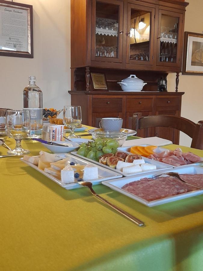 Agriturismo Locanda Dei Cacciatori Dogliani Luaran gambar