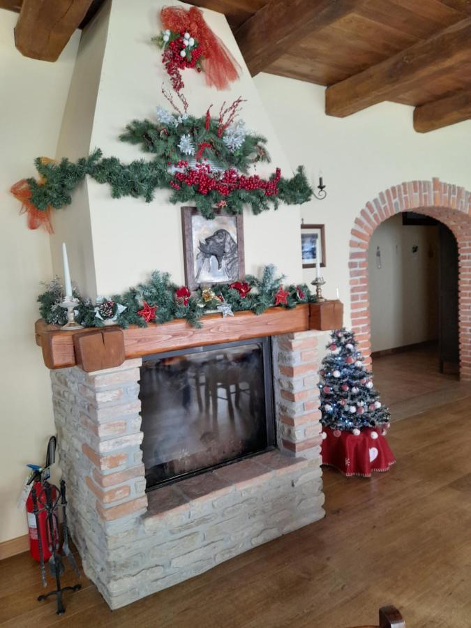 Agriturismo Locanda Dei Cacciatori Dogliani Luaran gambar
